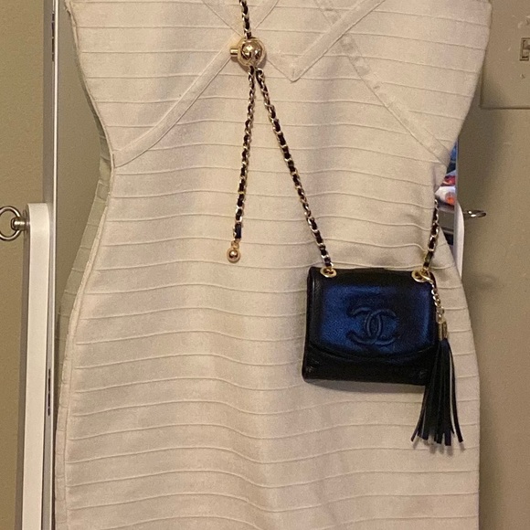 🖤⚜️ Chanel Pearl Crush Mini Wallet Chain Crossbody Style 🖤⚜️ - Picture 10 of 11